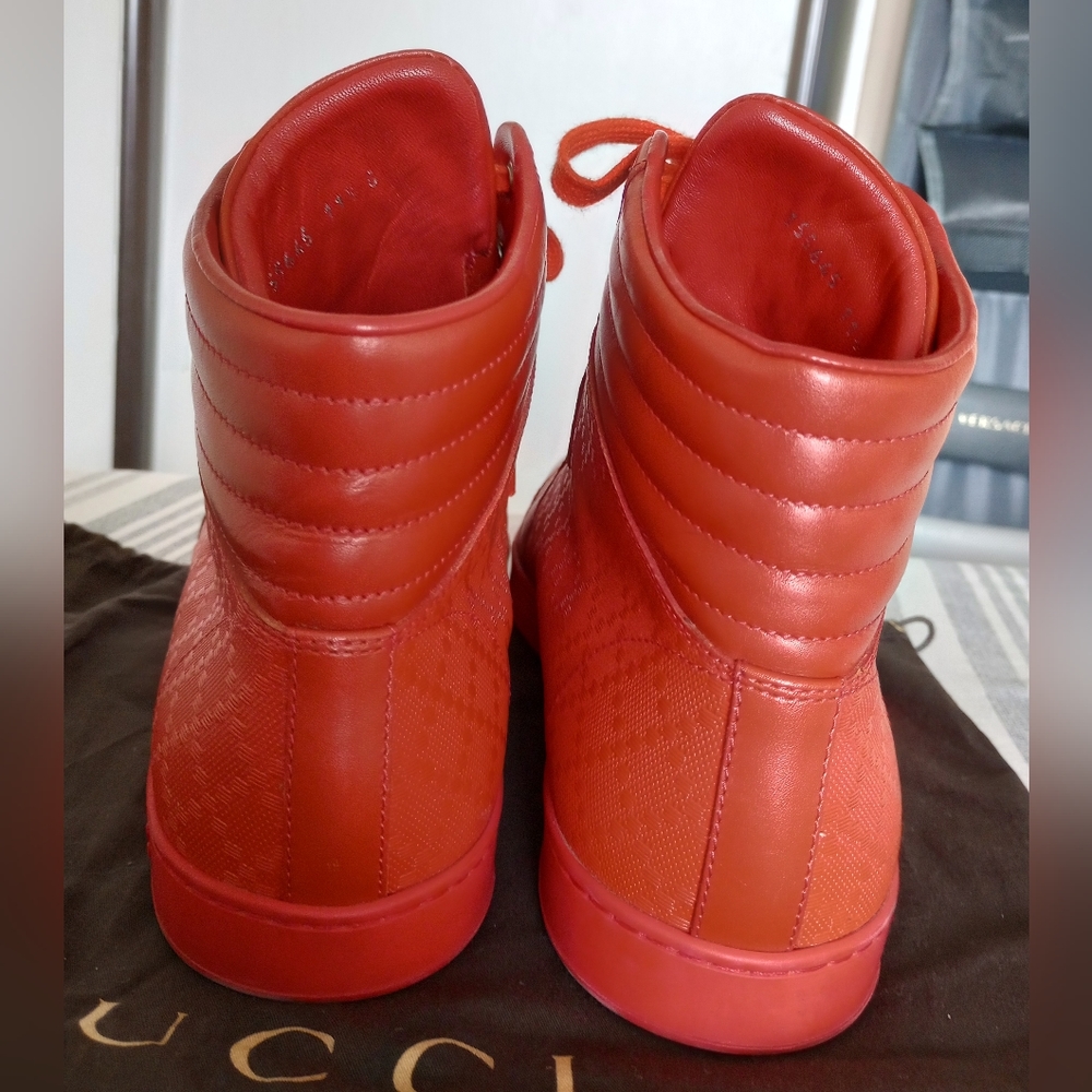 RARE Gucci Sneakers - Picture 4 of 12